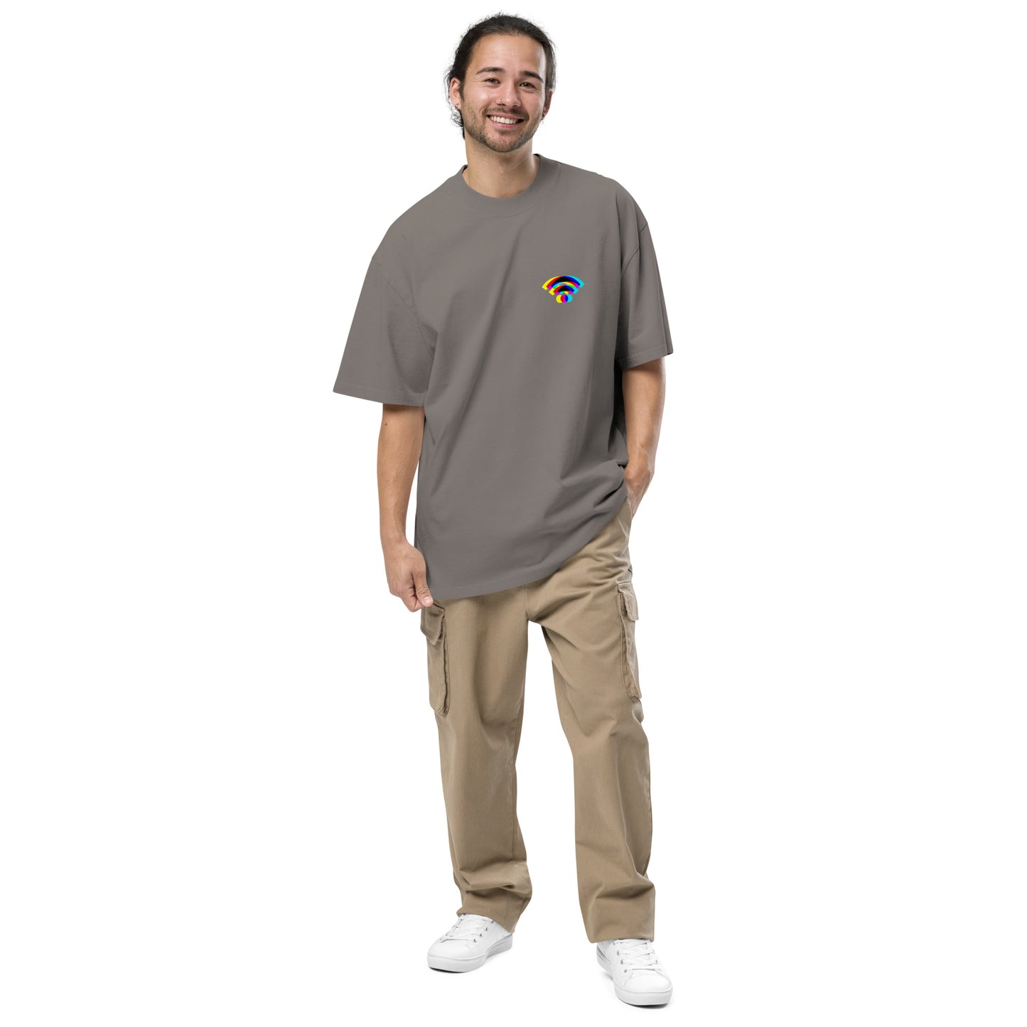 T-shirt oversize délavé Robot Wifi gris délavé face - petit signal wifi à la poitrine