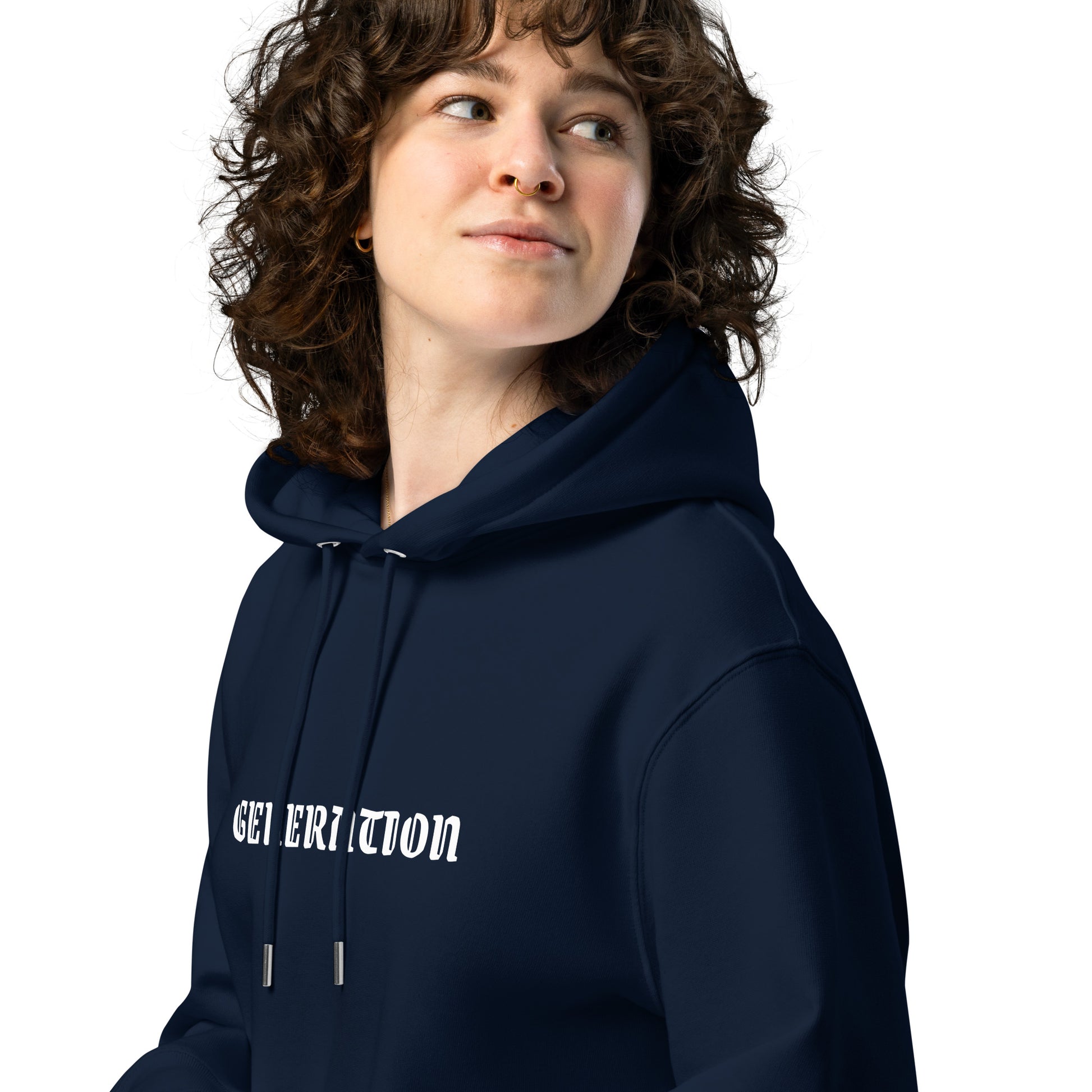 Sweat à capuche Generation Bleu Marine détail - logo Generation à la poitrine