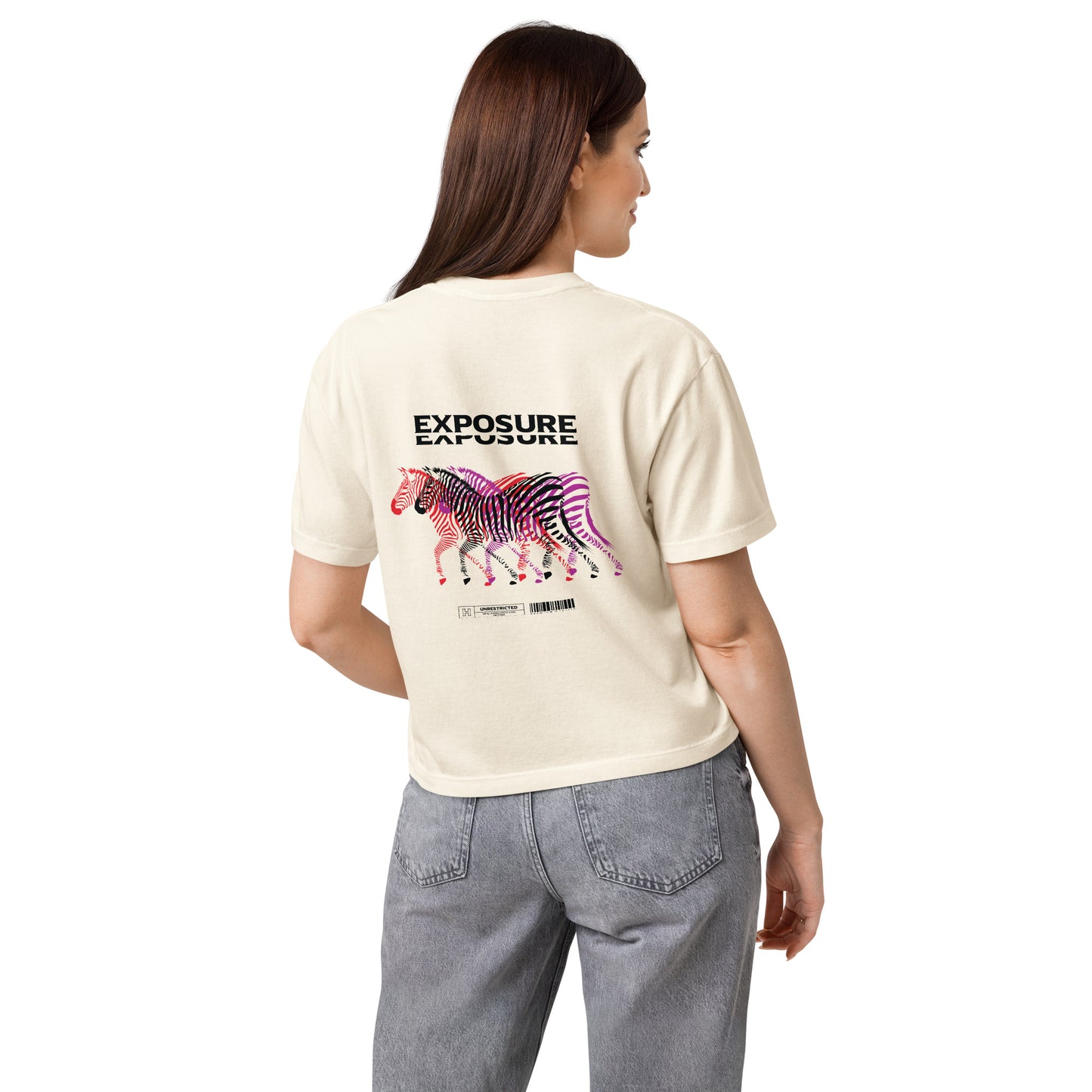 T-shirt boxy Exposure Ivoire dos porté - grand imprimé zèbres dégradé rose et noir